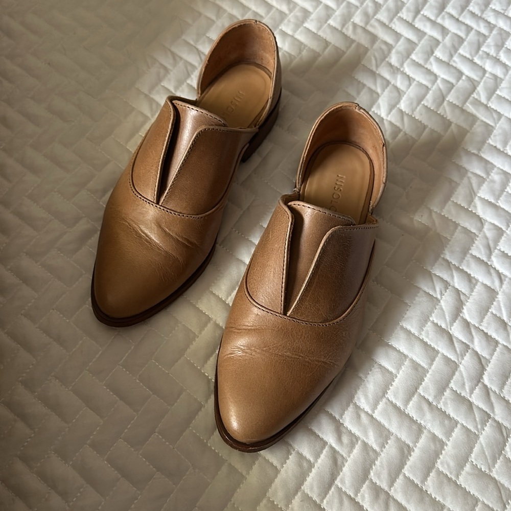 Nisolo Emma D’Orsay Oxford - Almond (Sz 6)
